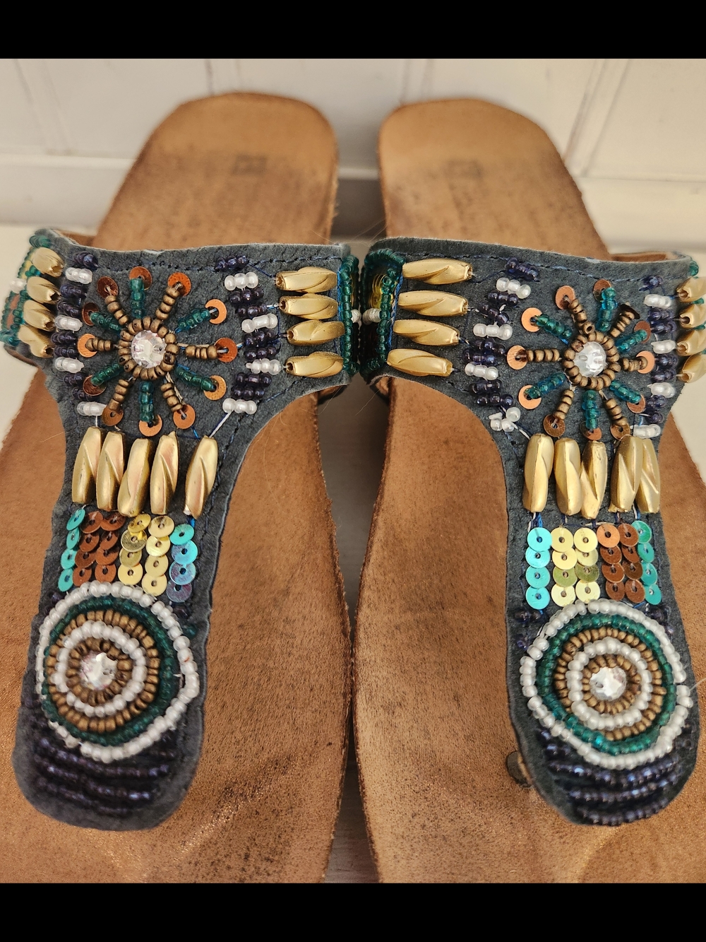 White Mountain Women's Size 8 "Brilliant" Beaded Thong Leather Cork Sandals